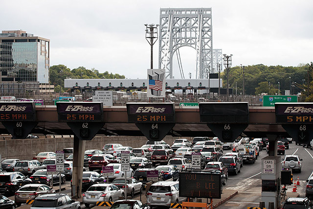 Fatal motorcycle crash closes upper lanes to NY on George Washington Bridge — Gothamist, Brownsville Community news