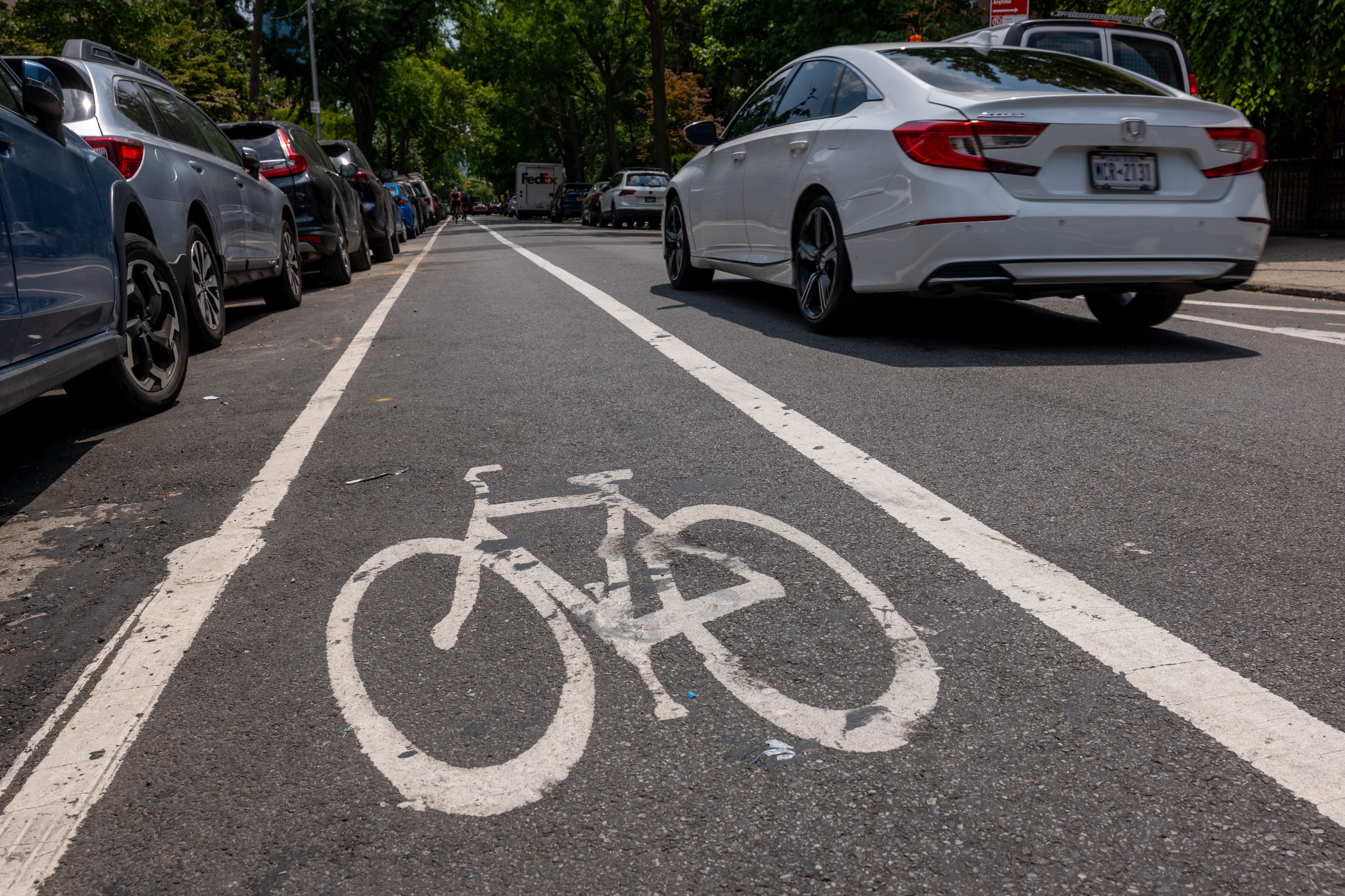 Ballot questions ask NYC voters whether to cut red tape on outdoor dining, bike lanes — Gothamist, Brownsville Dining news